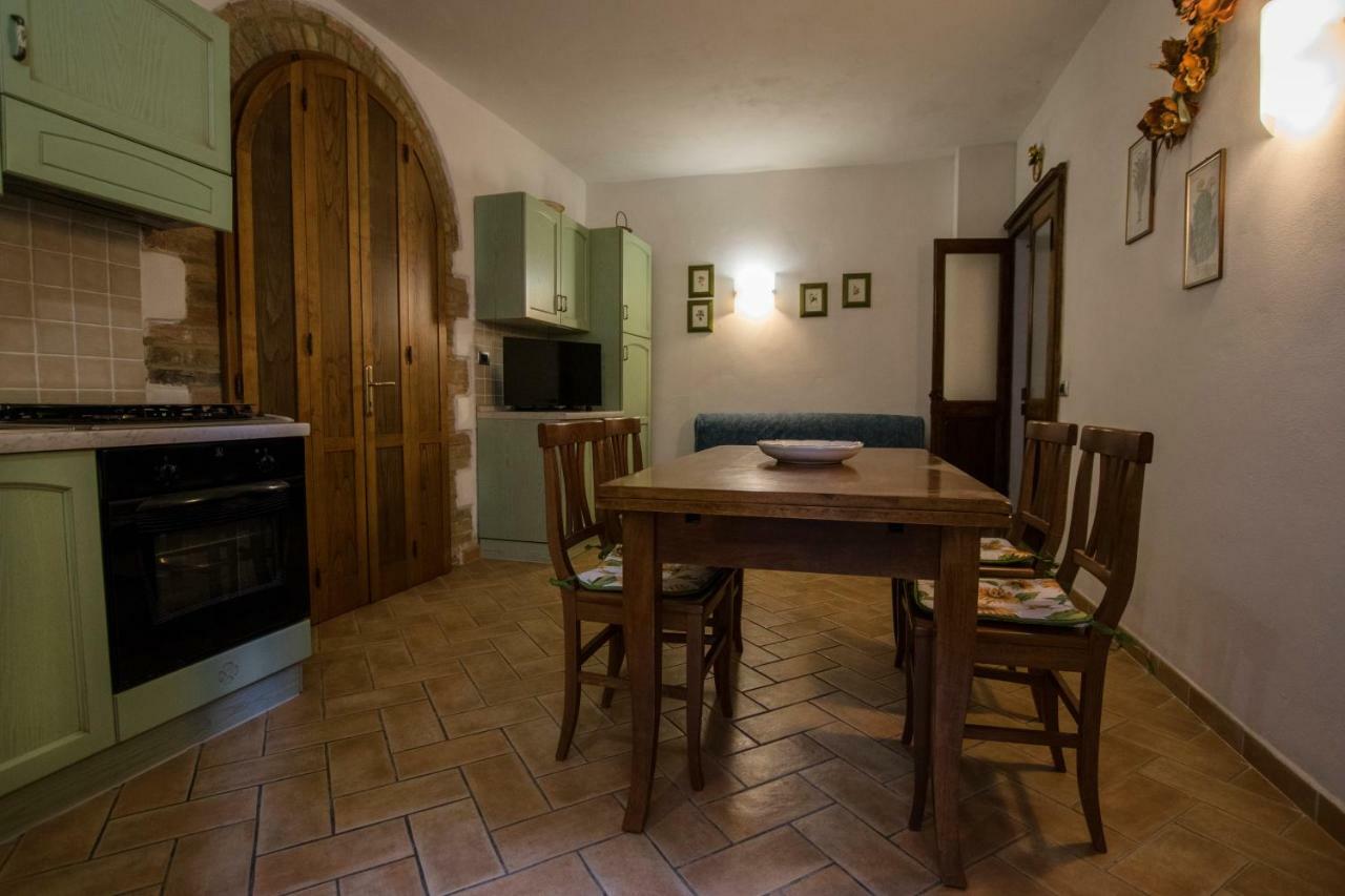 Dimora Tipica Toscana Appartement Monticiano Buitenkant foto